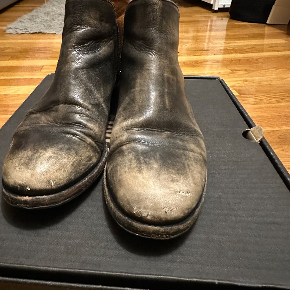 Frye Melissa Shootie 2 - Picture 10 of 15